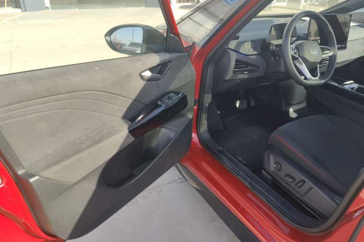 Used Volkswagen ID.3 2026 Smart Edition Advanced Intelligent GTX Kit Model
