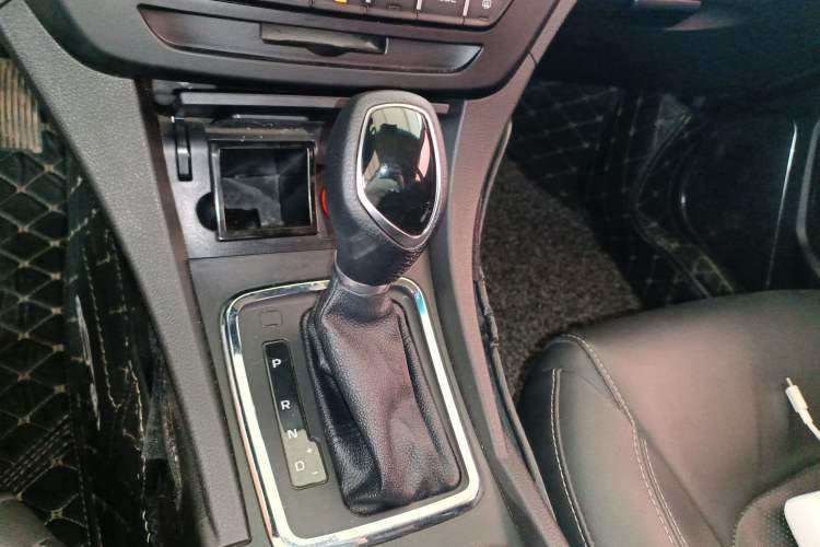 Used Geely Auto Emgrand 2017 Sedan Million Edition 1.5L CVT Upward Version