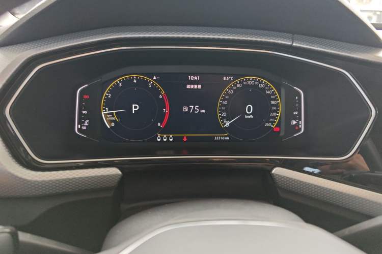 Used Volkswagen Tacqua 2021 200TSI DSG JoyConnect Edition