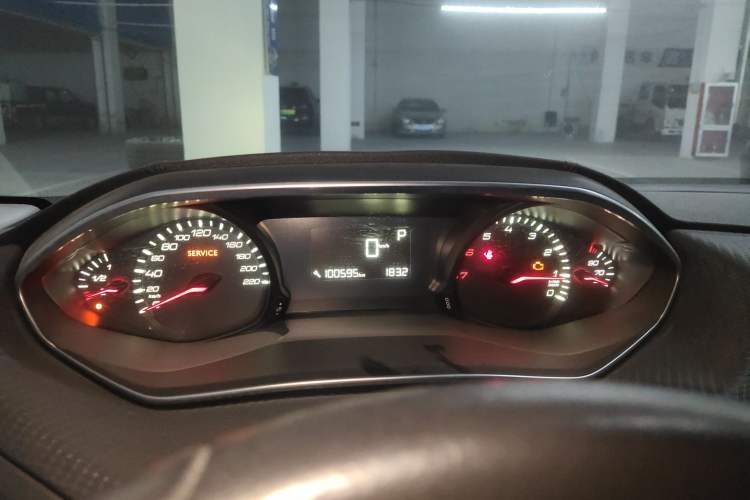 Used Peugeot 308 2016 1.6L Automatic Luxury Edition
