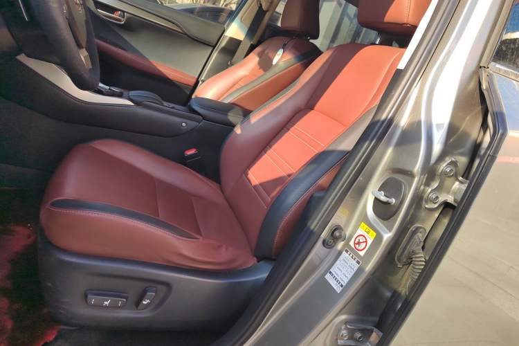 Used Lexus NX 2015 200T All-Wheel-Drive Fēngshàng Edition
