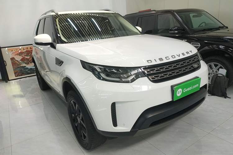 Used Land Rover Discovery 2019 2.0T SE
