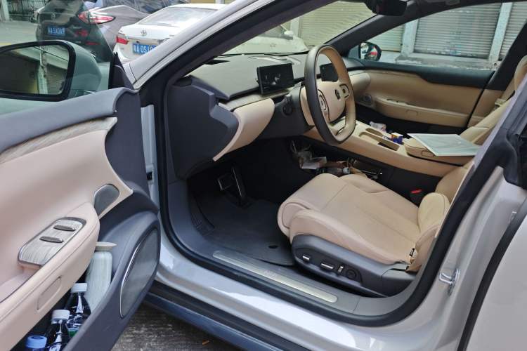 Used Nio ET7 2022 75 kWh
