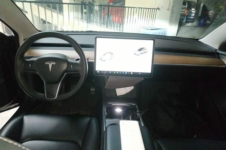 Used Tesla Model 3 2022 Rear-Wheel-Drive Version