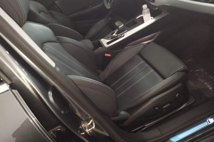 Used Audi A4L 2023 40 TFSI Fashion Dynamic Model
