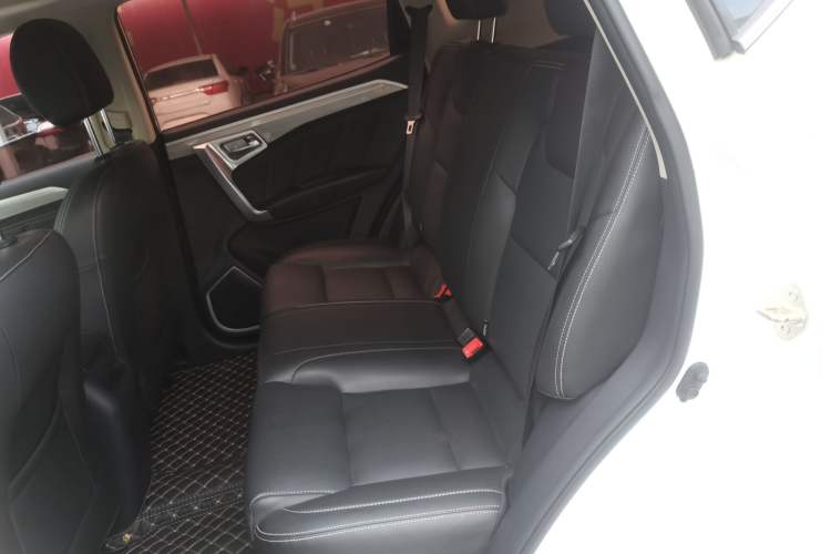 Used Geely Auto Vision X6 2016 1.8L Manual Luxury Model