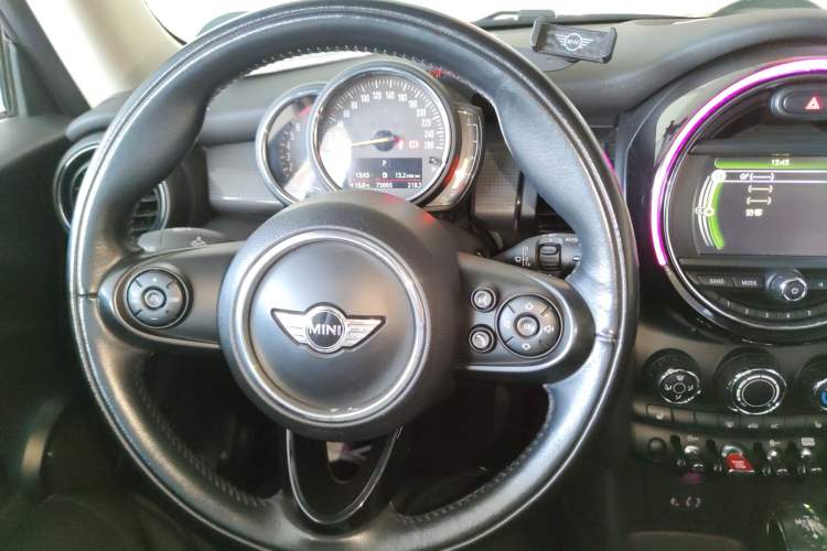 Used  MINI 2016 1.5T COOPER