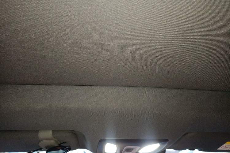 Used Changan UNI-V 2023 2.0T Leading-Speed Edition