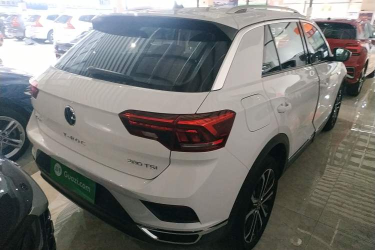 Used Volkswagen T-ROC 2022 280TSI DSG Two-Wheel Drive Elite PLUS
