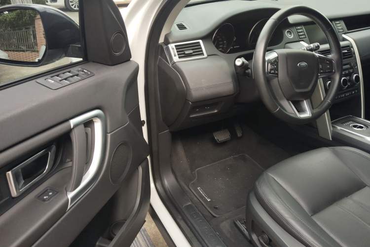 Used Land Rover Discovery Sport 2015 2.0T SE