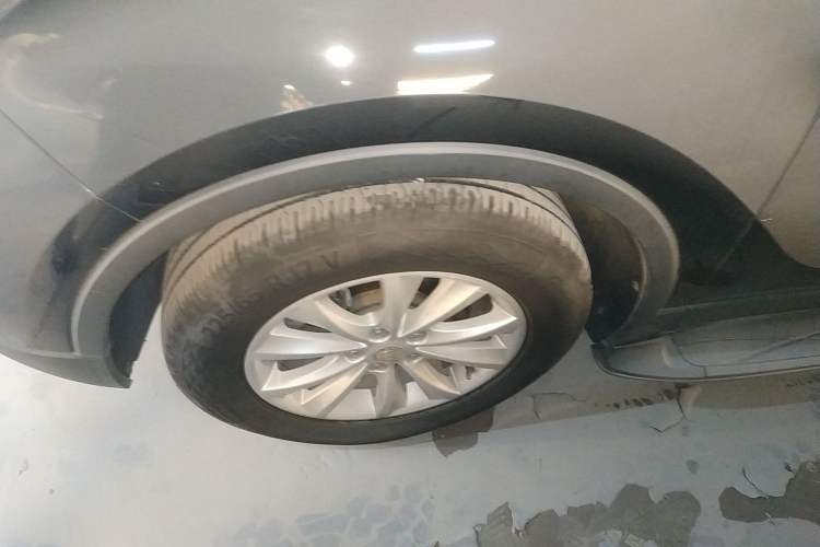 Used Buick Envision 2017 28T Four-Wheel Drive Elite Model
