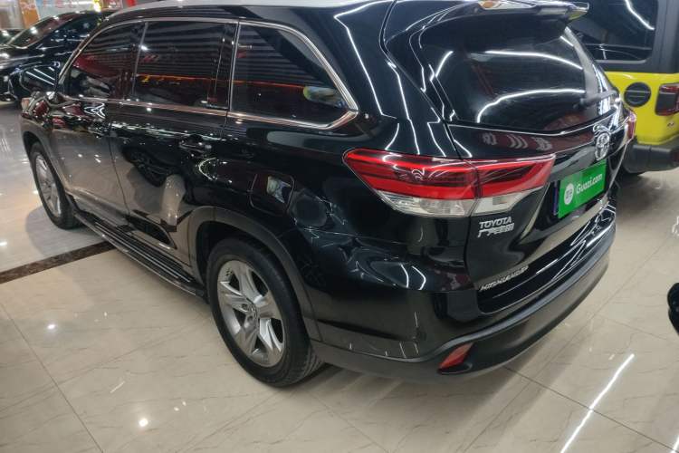 Used Toyota Highlander 2018 2.0T Four-Wheel Drive Luxury Edition 7 Seats China V Emission Standard

