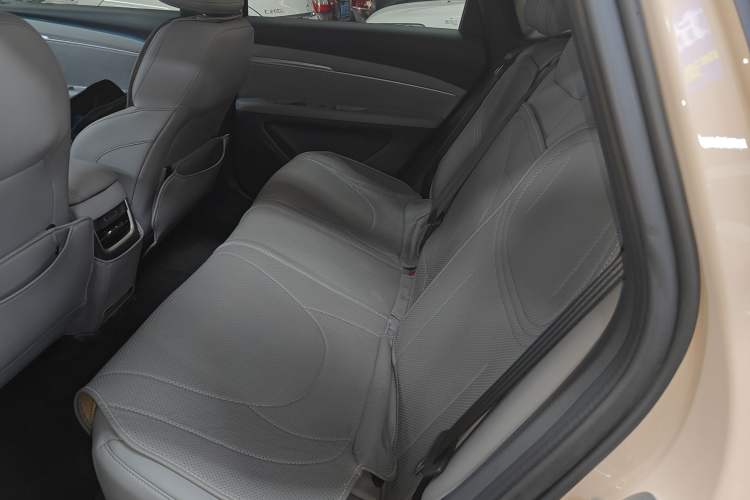 Used XPeng MONA M03 2024 620 with Ultra-Long Range