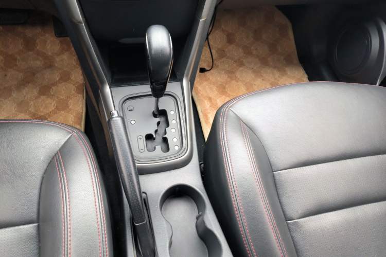 Used Chery Tiggo 3 2015 1.6L CVT ZhiShang Sport Edition
