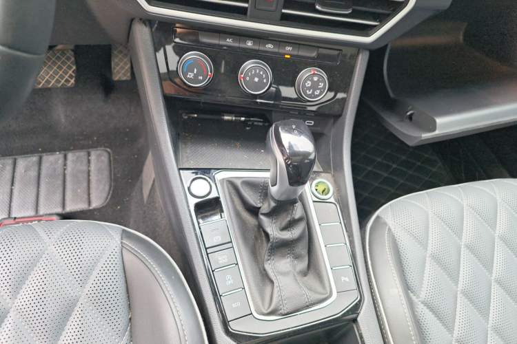 Used Volkswagen Sagitar 2023 300TSI DSG Excellence Edition
