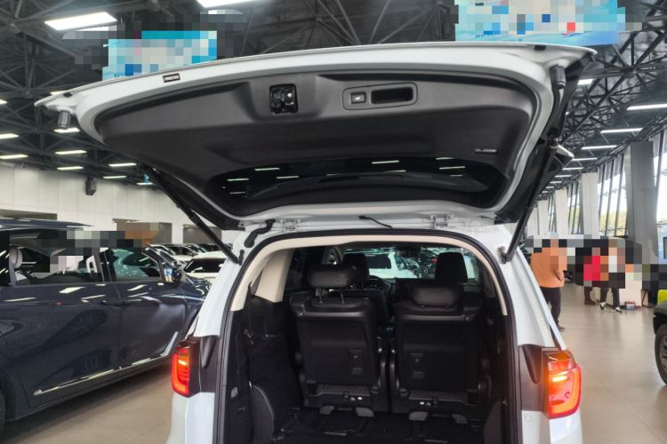 Used Honda Elysion 2024 2.0L eHEV Luxury Edition