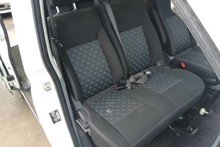 Used SAIC MAXUS Xintu V80 2023 2.0T Manual Classic Aoyuntong Short Wheelbase Ultra-Low Roof 5/6-Seater