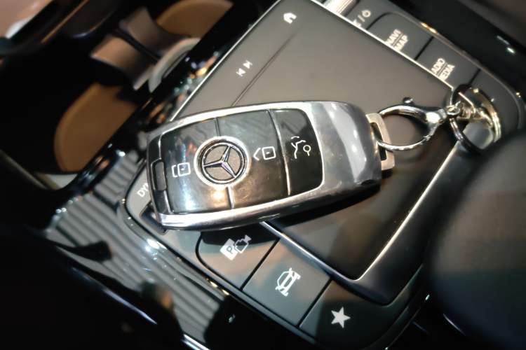 Used Mercedes-Benz A-Class 2020 Facelift A 180 L Sport Sedan Special Configuration
