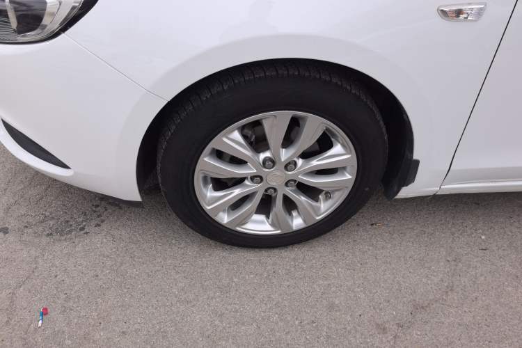 Used Buick GT 2018 15T Dual-Clutch Elite Model China V Standard
