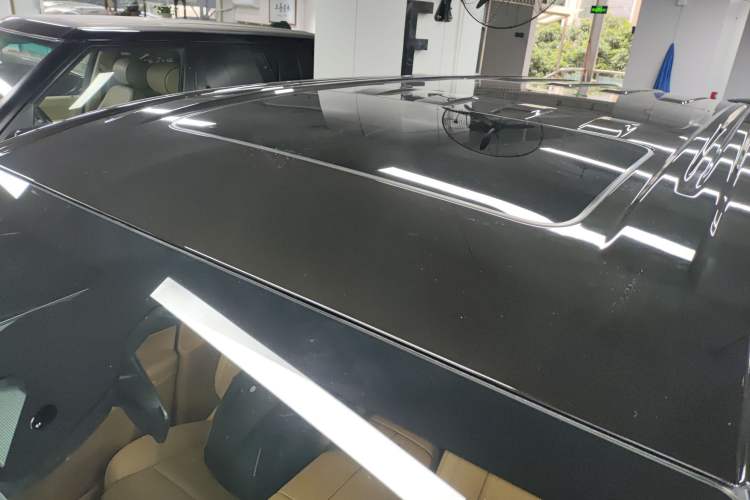 Used VOYAH Dream 2025 PHEV Four-Wheel-Drive Flagship Kunpeng Edition
