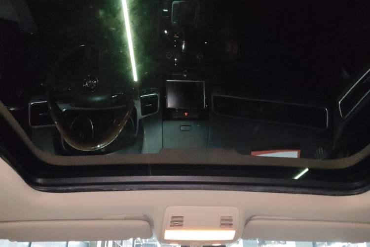 Used Volkswagen Touareg 2011 3.0 TSI Comfort Version