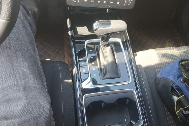 Used Bestune B70 2022 Third Generation 1.5T Automatic Enjoyment Version
