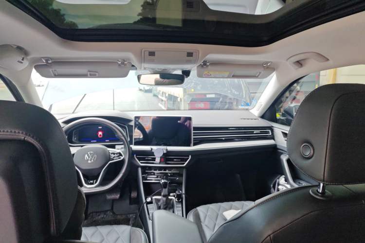 Used Volkswagen Sagitar 2023 300TSI DSG Excellence Edition
