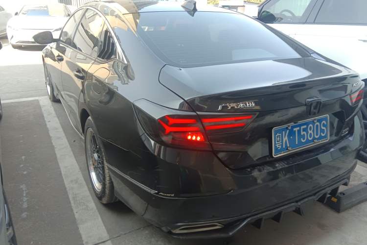 Used Honda Accord 2018 260TURBO Elite Edition China VI
