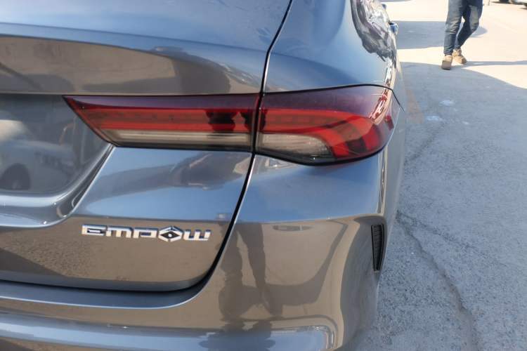 Used GAC Trumpchi EMPOW 2021 270T DCT J15 Version
