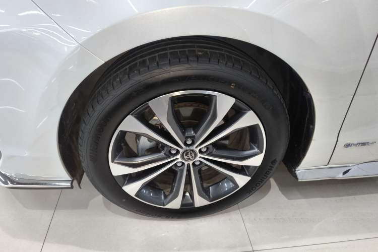 Used Toyota Granvia 2024 2.5L Hybrid Prestige PLUS Edition
