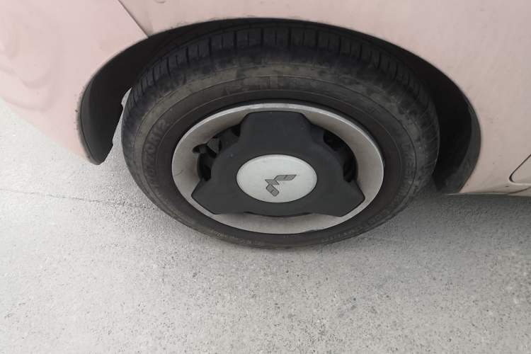 Used Wuling Hongguang MINIEV 2022 Macaron Premium Model – Lithium Iron Phosphate