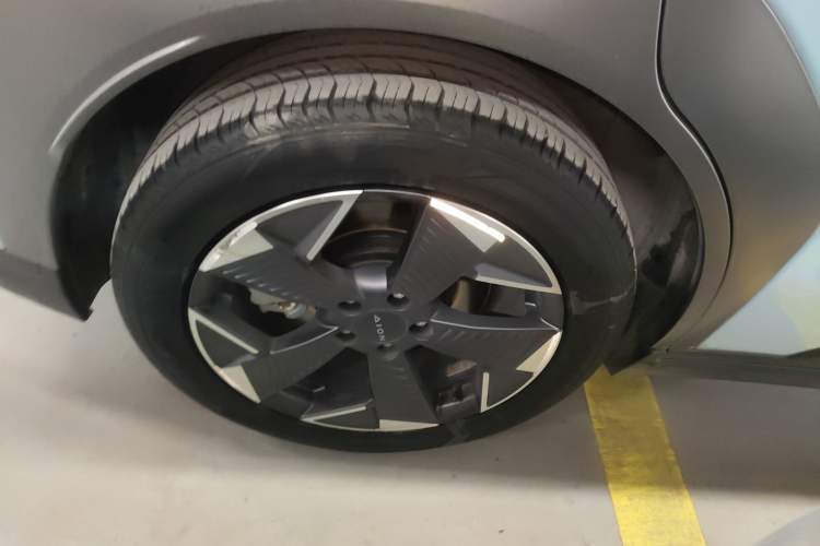 Used AION Y 2022 70 Intelligent Edition Lithium Iron Phosphate
