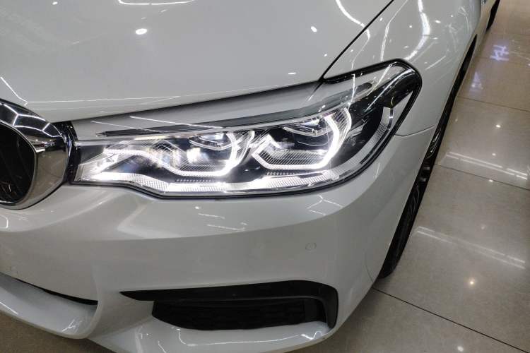 Used BMW 5 Series 2019 530Li Luxury Edition M Sport Package