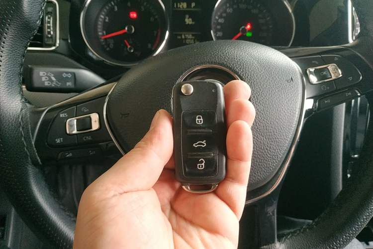 Used Volkswagen Sagitar 2017 230TSI Automatic Comfort Version