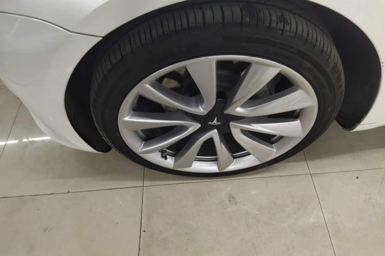 Used Tesla Model 3 2020 Revised Version Standard Range Rear-Wheel Drive – Upgraded Edition
