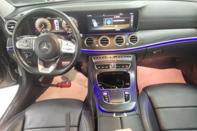 Used Mercedes-Benz E-Class 2019 E 300 L Sporty and Stylish Model
