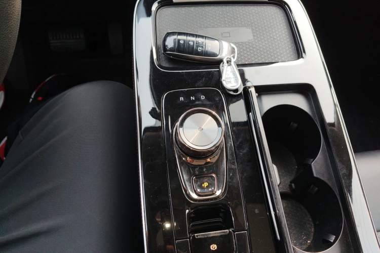 Used AION V 2022 Plus 80 Executive Edition Ternary Lithium