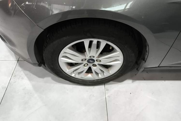 Used Ford Focus 2012 Sedan 1.6L Automatic Comfort Model