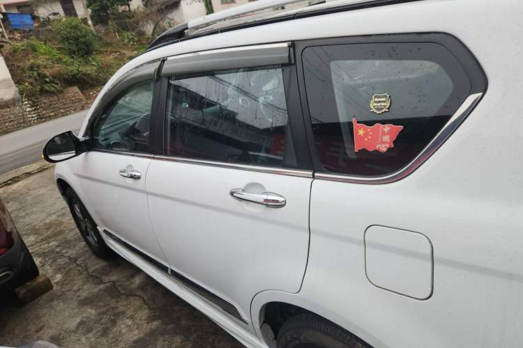 Used Haval H6 2013 Upgraded Model 1.5T Manual Two-Wheel Drive Elite Version