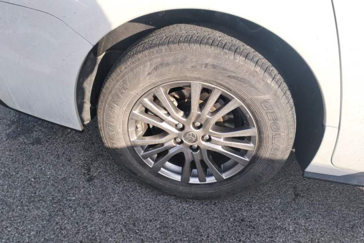 Used Toyota Sienna 2021 2.5L Hybrid Premium Edition
