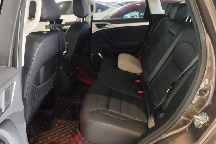 Used Haval H7 2017 Red-Label H7 2.0T Automatic Prestige Model
