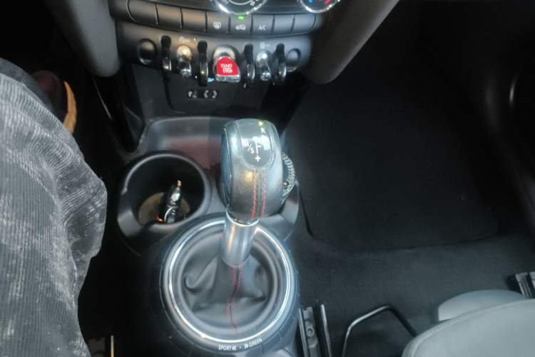 Used  MINI 2014 2.0T COOPER S Fun
