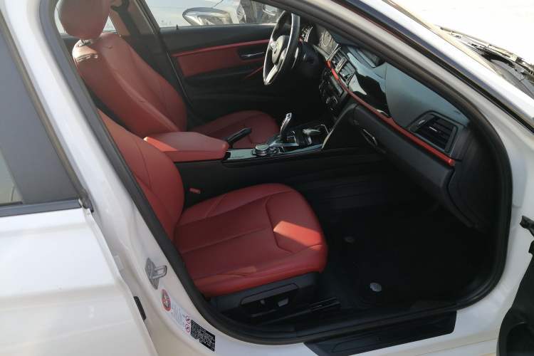 Used BMW 3 Series 2014 320Li Fashion Model