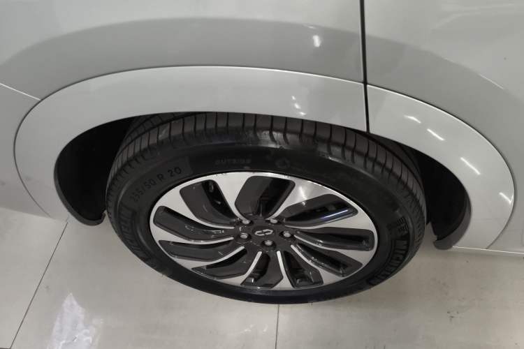 Used Hima AITO M7 2024 1.5T Rear-Drive Plus Version 5 Seats