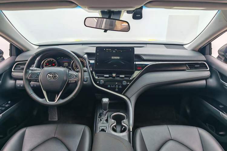 Used Toyota Camry 2021 2.0G Luxury Edition