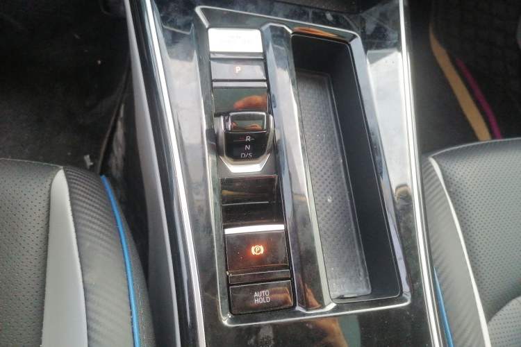 Used Volkswagen Lamando 2022 Lavida L 280TSI DSG Cool & Spicy Edition