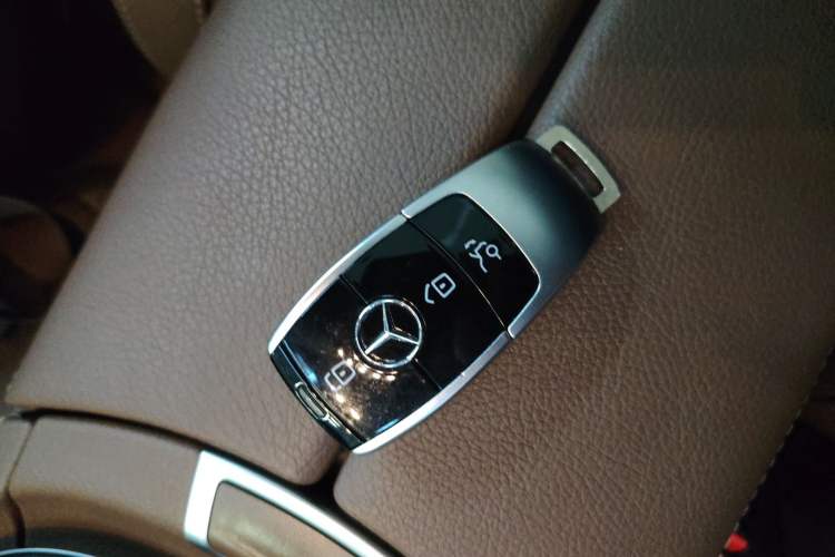 Used Mercedes-Benz E-Class 2018 Restyled E 300 L Sport Luxury Edition