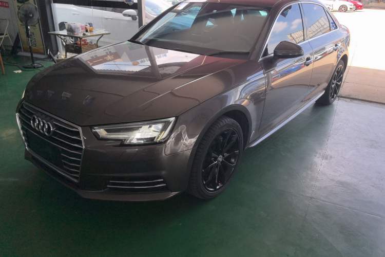 Used Audi A4L 2017 40 TFSI Style Edition
