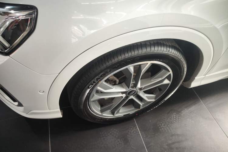 Used Audi Q3 2022 40 TFSI Fashion Dynamic Model
