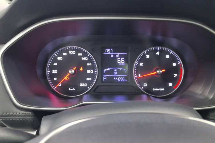 Used Roewe RX3 2020 1.6L CVT 4G Connected Ultra-Fun Elite Edition
